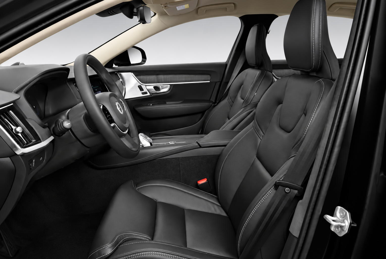 Volvo S90 front cabin and black leather seating